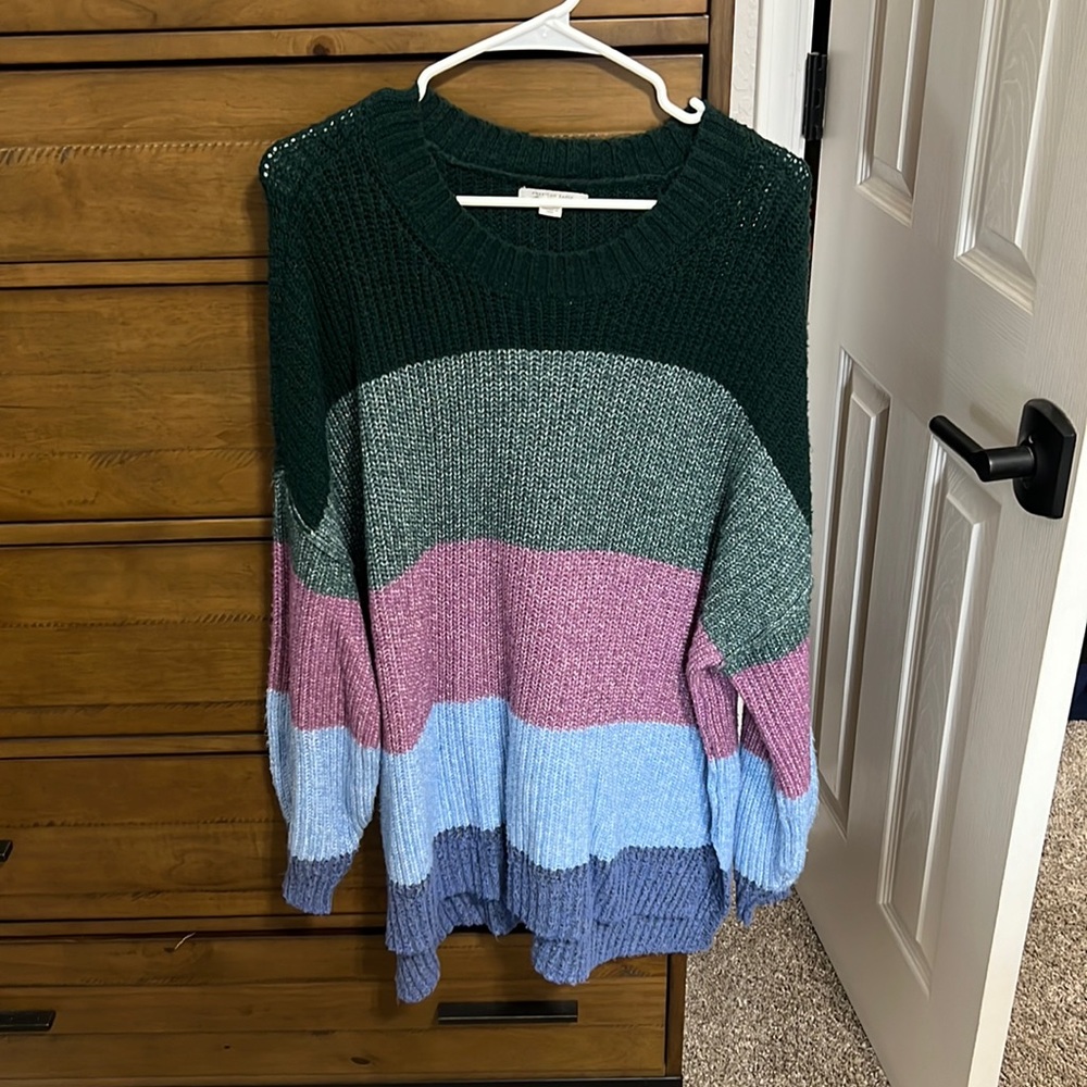 Oversized knitted sweater